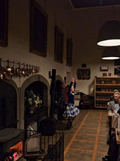 Glamis Castle on Reels