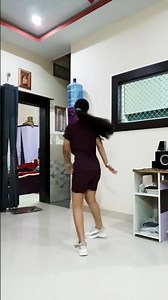 Kala chashma DANCE by Avni Rawat #avnirawatswag #dance #kalachashma #bollywood #thequickstyle