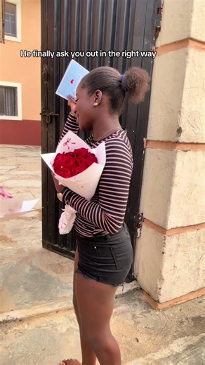 #surprisevendorinoou | he finally asked me to be his girlfriend