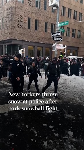 New Yorkers throw snow at police after park snowball fight