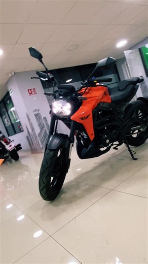 🔥🔥 ¡ALTO! Si estás buscando moto, NO le des scroll… porque esta podría ser LA TUYA! 🔥🔥 🏍💨 Prepárate, porque lo que vas a ver en los próximos segundos… te va a mover el piso. ⚡ Esta no es cualquier moto… esta es la Ryder RD-3 300 y viene a romperlo TODO. ⚡ La Ryder RD-3 300 es una máquina hecha para los que no se conforman con lo básico. Motor 300 cc con una respuesta brutal, 6 velocidades para sentir cada cambio como un verdadero piloto. Torque, potencia y ligereza, todo en una sola moto. 