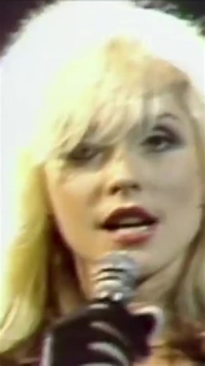 DETROIT 442 ⚡️🖤 #Blondie