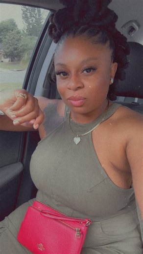 BIGG DREY⭐️ (@audrey_audrena)’s videos with Slow Dance (Hey Mr. DJ) (After The Party's Over/Singin' Mix) - R.Kelly