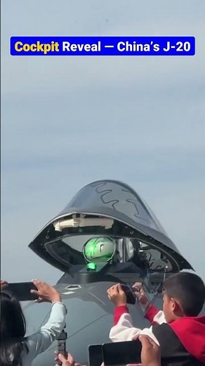 J-20 Pilot Opens Cockpit at Changchun Air Show