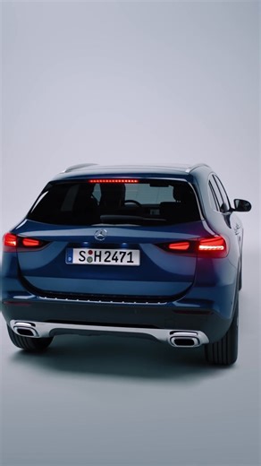 3.8K views · 15 reactions | Με προβολείς MULTIBEAM LED στη μάσκα και LED υψηλής ποιότητας στο πίσω μέρος… είναι όλα τα φώτα πάνω της - κυριολεκτικά! Απόκτησε τη GLA με όφελος τιμής: https://loom.ly/HxhTzXs #MercedesBenz #GLA #SUV | Mercedes-Benz Hellas | Facebook