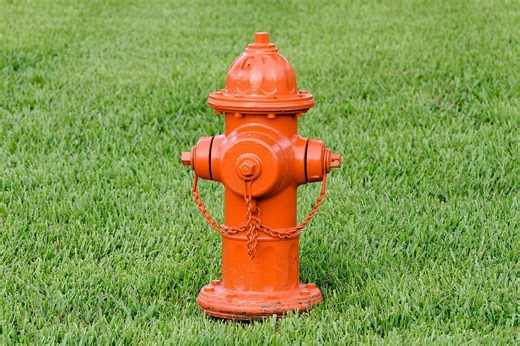What the color of a fire hydrant actually tells firefighters