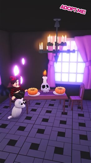 Have you had a spooky Halloween dinner party yet...? 🎃🕯 #robloxadoptme