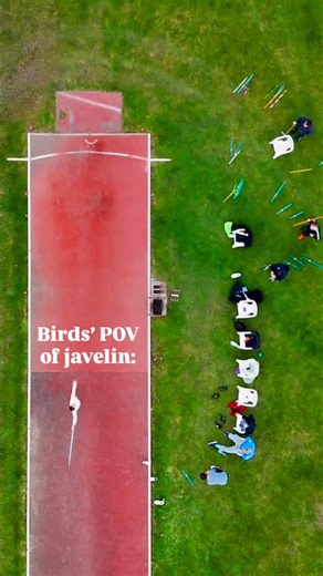 JenJavelin | Javelin throwing Academy on Instagram: "What would they think about javelin? Leave a comment with your guesses.🦜 Camp guest @01_ritsu55_ in action. #javelin #fly #perspective"