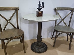 [Hot Item] Cast Iron Coffee Table Round Table Vintage Style Restaurant Table