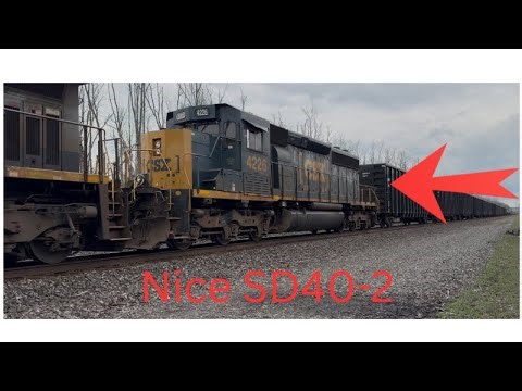 CSX Freight Trains old & new power SD40-2 to GEVOs #csx #train #railfanning #railroad #railfan