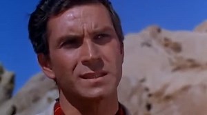 The Invaders S01E03 The Leeches , Roy Thinnes, Peter Mark Richman, Diana Van der Vlis, Arthur Hill