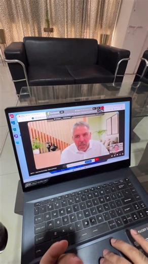 Job search without AI is harder 💀 #parakeetaipartner #jobsearch #ai #career #reel #foryou