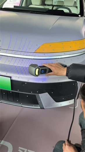 Mold makers, say goodbye to costly rework! Our Industrial 3D Scanner captures every contour of injection molds, die-casting molds, and stamping molds with 0.005mm precision. Scan worn molds to reverse-engineer replacements in hours, and compare new molds to CAD designs with AI-powered deviation reports. Keep your mold production on track and reduce scrap rates by 75%.#Mold3DScanning #DieCastingTools #InjectionMoldInspection #ReverseEngineeringMold #ScrapReduction #PrecisionMolding #B2BMoldTech #