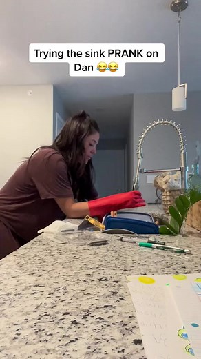 THE END☠️☠️😂😂No he didn’t 😂😂.....#wearedanandsam #husbandandwifeteam #lovefirst #marriedtomybestfriend #marriedup | We Are Dan and Sam