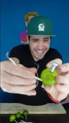 turn on an LED light bulb with lemons #poseitapprove science experiment