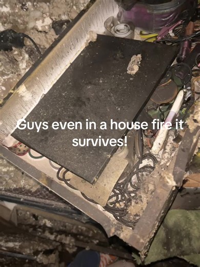 Obviously i wont use it anymore rip but the colors slay you will be missed 🤩🩷 @James Charles