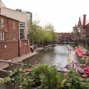 5.7K views · 36 reactions | We are LIVE for the semi-finals of the 2024 British Open 朗 What a line-up we have in store today!   Catch all of the action live on SQUASHTV | PSA Squash Tour | Facebook