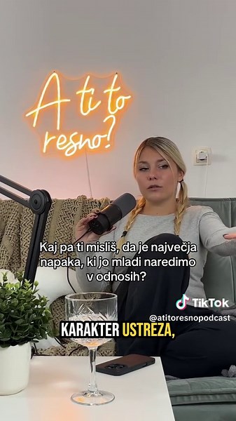 Več na YouTubu, Spotifyu in Applu ❣️ #srednjasola #ljubezen #storytime #slovensko #slovenskipodkast