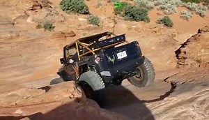 Brand new JK build by Rockstar Garage named The Phoenix on its third trail ever! 🤯 | GenRight Off Road