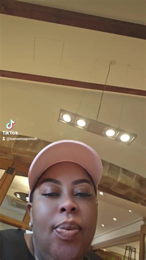 Last day of the year. Breakfast with my kokonsa partner. Thank you Jesus 💕 ❤️ 🙏🏽🙌🏽✨️🍾