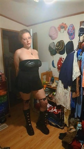 5.1K views · 491 reactions | Sexy Halloween Costume ideas ☠️ . . . #fyp #halloweencostume #spooktober #costumeideas #steampunk | Bridget Sawyer | Facebook