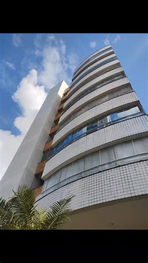 Ney | Corretor de imóveis on Instagram: "🏰 ALTO PADRÃO NO CORAÇÃO DO TIROL – NATAL/RN Apresento o Edifício Château Margaux, um empreendimento exclusivo localizado na Rua Maria Auxiliadora, em um dos bairros mais nobres e valorizados de Natal. Um imóvel que une sofisticação, conforto e localização estratégica para quem busca viver bem ou investir com segurança. 💰 Valor: R$ 1.100.000,00 (negociável) 📐 235m² de área construída 🛋️ Sala ampla para 2 ou mais ambientes ⛅ Varanda espaçosa com vista 