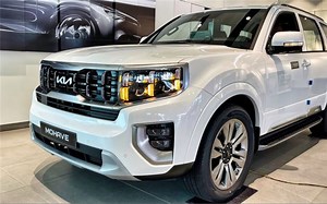 2023款起亚KX3正式进店，外观内饰“脱胎换骨”，预售11.8万真香