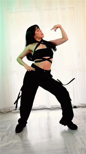 INTERNET GIRL dance cover🥒