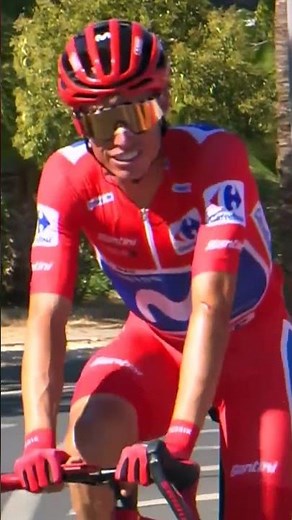 Movistar team celebrate Enric Mas with a special red and white kit to mark his Vuelta win ❤️🤍