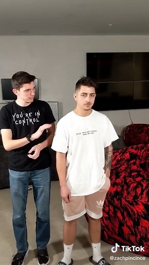 Hypnotized to Vanish: Finger Snap Hypnosis Experiment