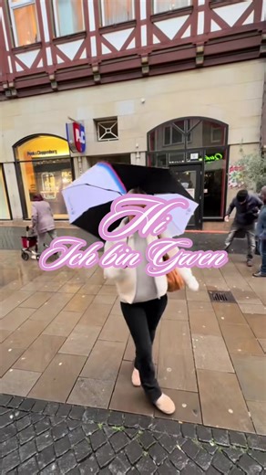 Gwen's Introduction Video: Meet a Confident Creator