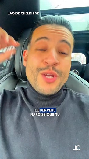 Le pervers narcissique, tu ne le repères pas avec tes yeux. Tu le repères quand ton système nerveux commence à saturer. Au début, il t’inonde. Messages, attention, compliments, présence. Boom — dopamine. Ton cerveau active le circuit de la récompense. Ton système limbique s’attache. Tu veux encore. Tu veux y croire. Mais très vite… silence, froideur, distance. Et là, c’est le cortisol, l’hormone du stress, qui prend le relais. Ton rythme cardiaque s’accélère, ta vigilance monte. Tu es en mode al