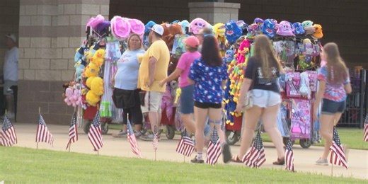 Independence Day celebrations continue with Fireworks Extravaganza