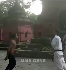 Street fighter challenges a Karate black belt