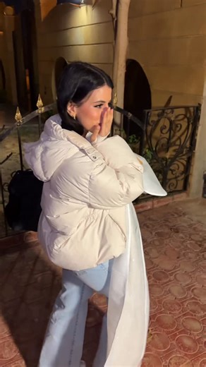Esraa Nabil on Instagram‎: "شوفت فستاني في ال Joy Awards 👀👗"‎