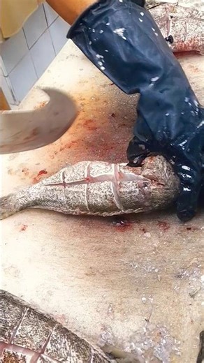 small fish cutting fried #viral #viralvideo #reels #foryou #fish #fishcutting
