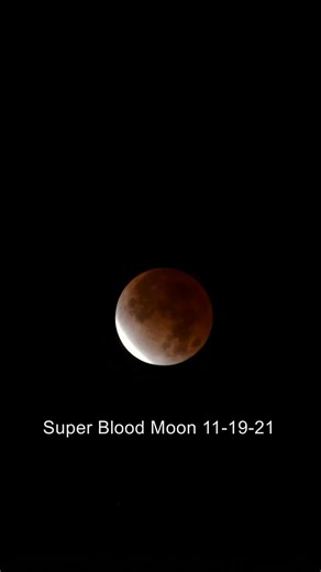 Super Blood Moon #moon #lunar #eclipse #chaz #bloodmoon