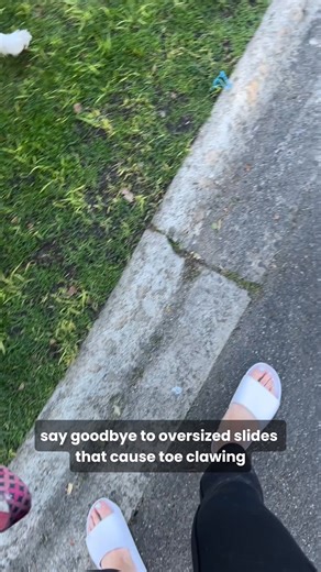 Archies Arch Support Slides are so comfy and supportive, you'll never want to take them off! 👣Real Arch Support 👣Podiatrist Recommended 👣Specialized Foam Molds to Your Foot 👣Cute Colors to Match Every Outfit Order Here: https://ca.archiesfootwear.com/ | Archies Footwear