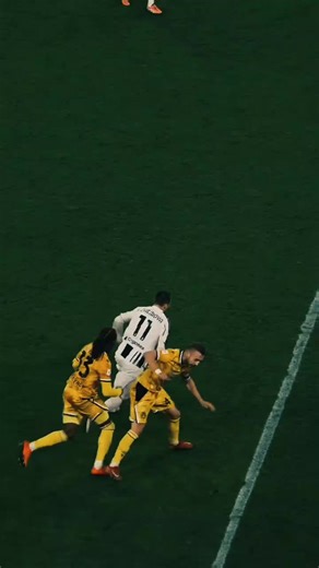 Skills of a Footmoney Player Unveiled