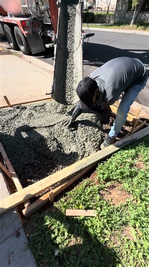 No quería descargar en la calle de día que avía mucho tráfico