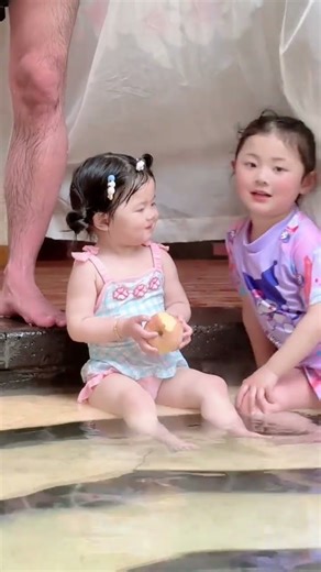 姐控小宝 太可爱啦！！！ #萌娃 #人类幼崽日常 #女儿控👧请你慢慢长大🖤