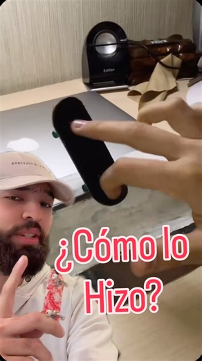 Emilio Gomez on Instagram: "😮‍💨🛹 LA LIMPIEZA DE LOS TRUCOS LO ES TODO EN EL FINGERBOARD 🛹😮‍💨 @burpsitienda No es cuántos trucos haces… es qué tan LIMPIOS los haces. Truco planchado, sin rebotes raros, sin correcciones forzadas = control real 🔥 Hacerlos “como caigan” cualquiera. Hacerlos limpios, consistentes y con flow… eso ya es otro nivel 💀 Si quieres llevar tus trucos a nivel PRO, el setup también importa. 👉 Encuentra fingerboards PRO en @burpsitienda Facebook, Instagram y Mercado Li