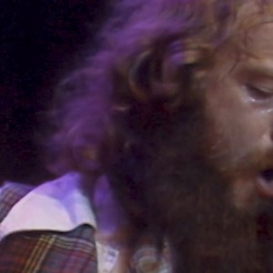 263K views · 10K reactions | Aqualung, live from Madison Square Garden in 1978, is available to watch on our YouTube. This performance is taken from the 50+ minutes of footage from the MSG show, featured on Bursting Out: Inflated Edition. Pre-order now: https://jethrotull.lnk.to/burstingout | Jethro Tull | Facebook