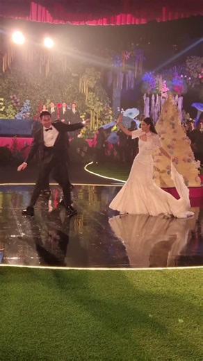 the snoopy song 💃🕺entrance n wedding dance of Bennett & Serena #coupledance #weddingdayvibes #coupledance #fyp #brideandgroom #weddingtiktok #firstdance #viralvideo #nikahan #weddingdancejakarta #firstdancejakarta #weddingday #weddingviral #jakartawedding
