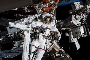 VIDEOS: Hungarian astronaut will serve at the International Space Station next year