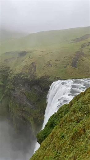 Exploring Maps: Australia vs America and Africa