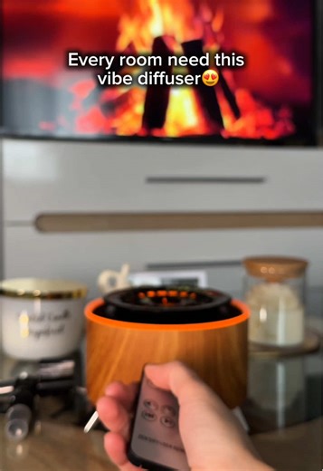 🤗Your room deserves better air, better vibes, and a diffuser that actually works🎄✨ #interior #humidifier #homeimprovement #cozy #vibezone
