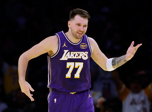 How many points did Luka Doncic score tonight? Clippers-Lakers stats