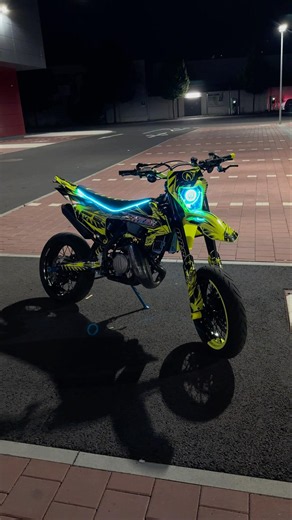 150 KTM😍#supermoto #bikelife #ktm150exc #wheelie
