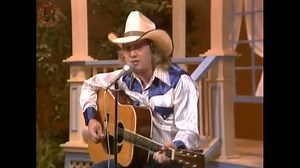 A Look Back to November 10, 1980 John Anderson and his song "1959" on the television variety show Hee Haw. The song was not without controversy some country music radio stations refused to play it saying the lyrics were to strong and to suggestive | WAUC 102.1